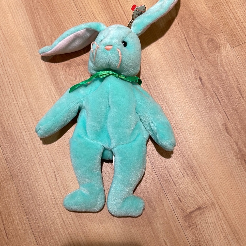 Beanie Baby Hippity PVC pellets crooked nose